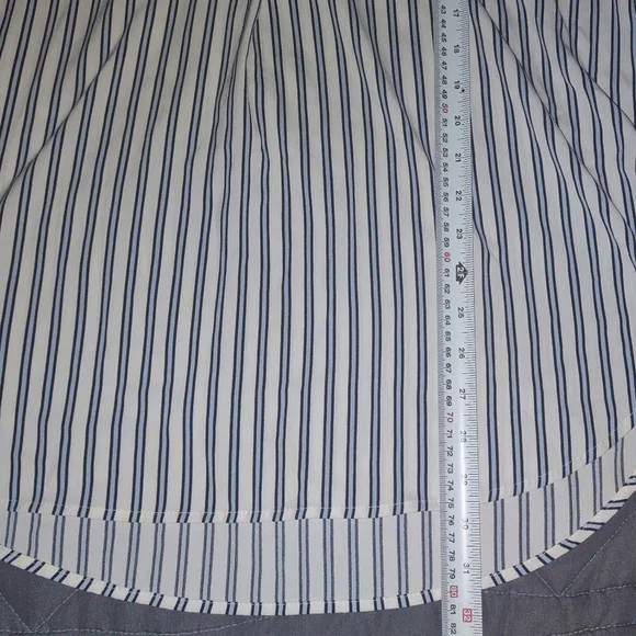 H&M Blouse| 12 - Picture 7 of 7